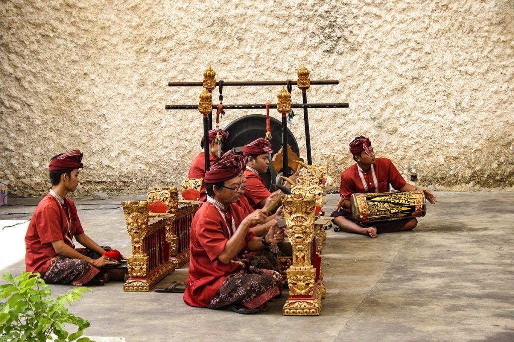 Pigūs skrydžiai iš Oslo į Balį, Indoneziją