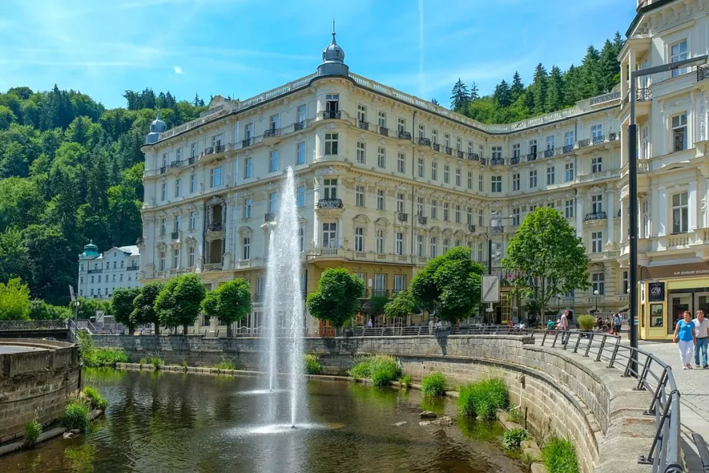 Grandhotel Pupp viešbutis